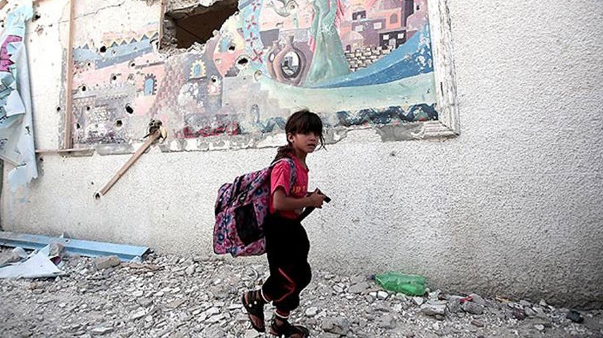 AB'den işgalci İsrail'e okul yıkımı tepkisi