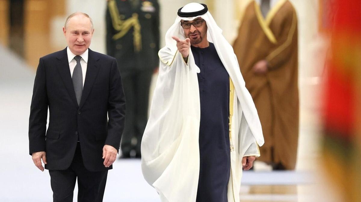Putin, BAE Devlet Bakan ile bir araya geldi