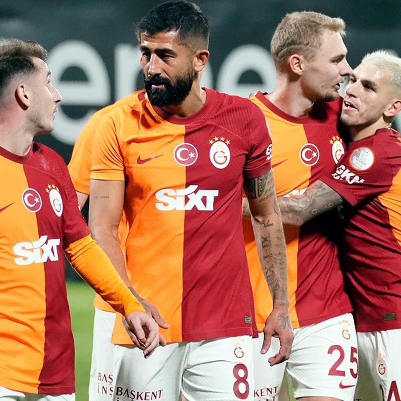 Aslan zirveyi istiyor