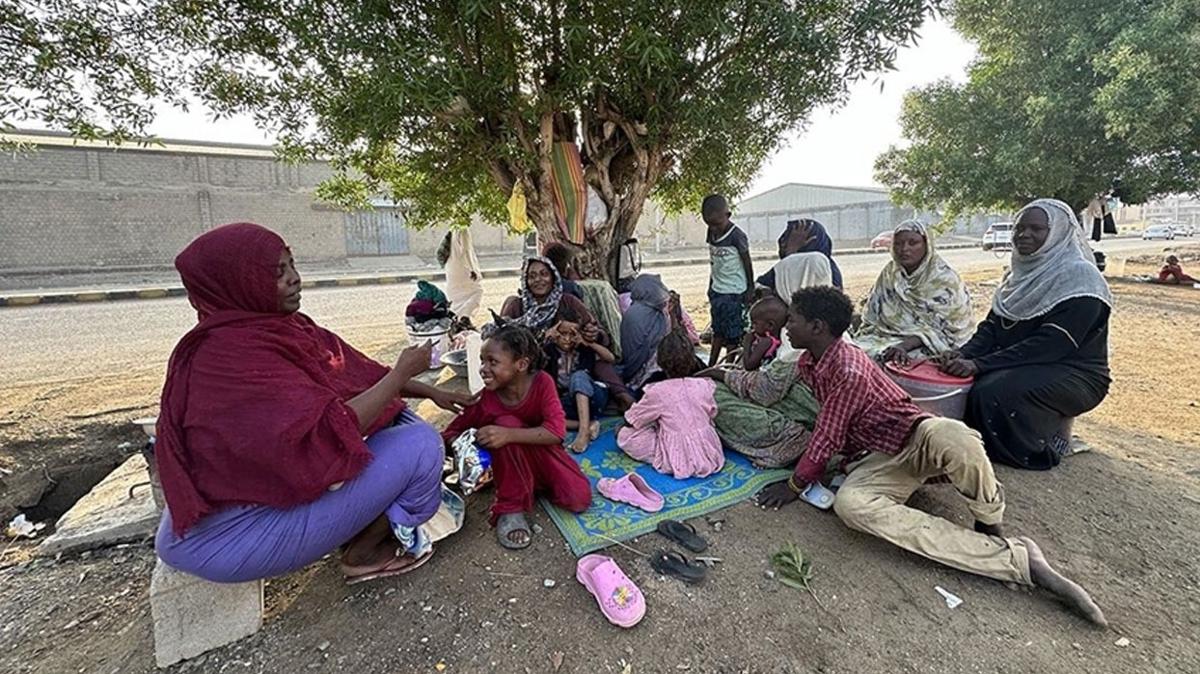 DS'den Sudan i sava aklamas: 6,8 milyon kii yerinden oldu