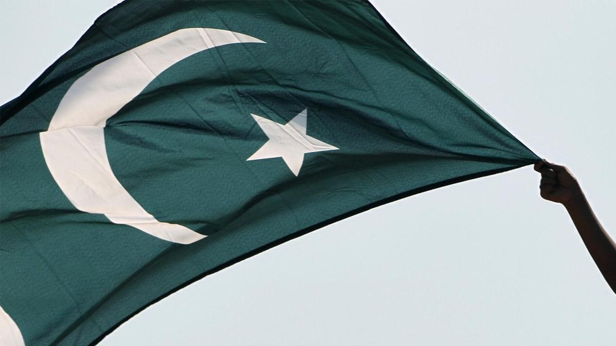 Pakistan'da bombal saldr: 23 kii ld