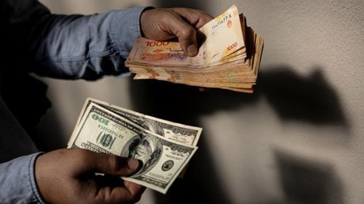 Arjantin'de yeni hkmetten dolar karar! Bir gecede yzde 50 artacak