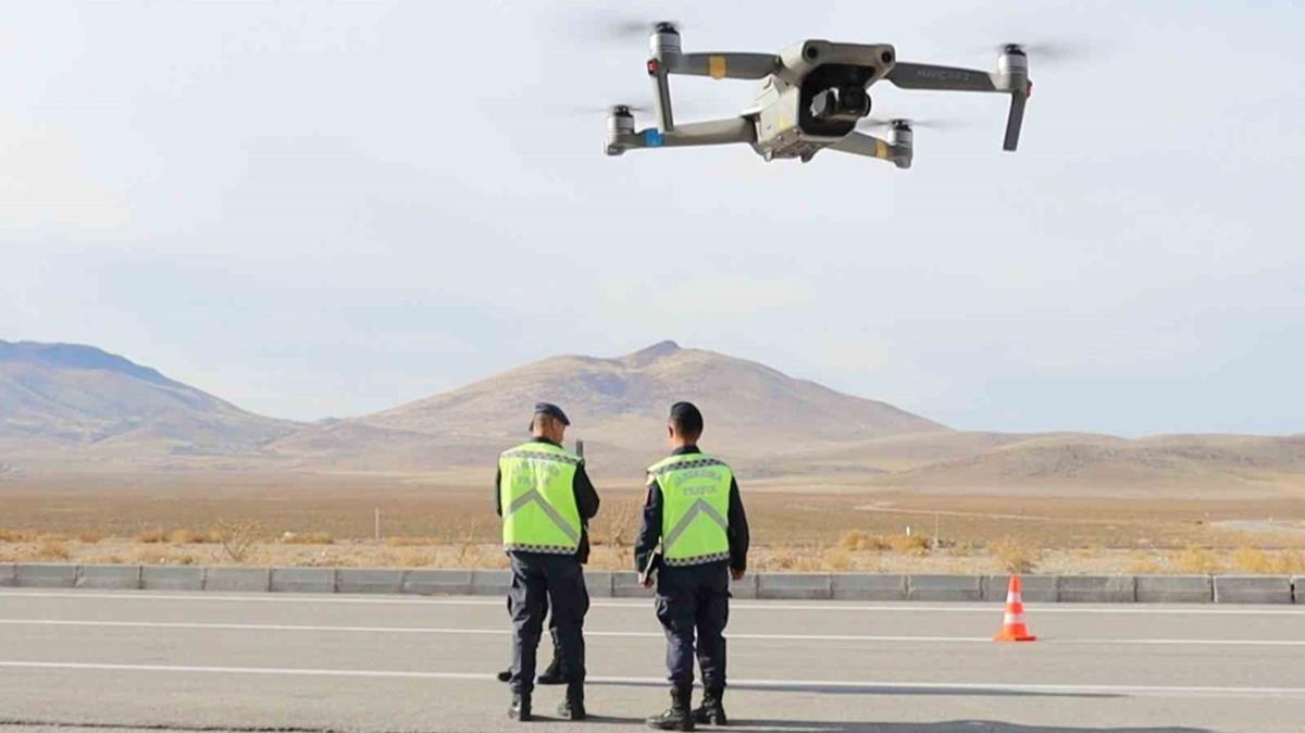 Jandarmadan dron destekli trafik uygulamas