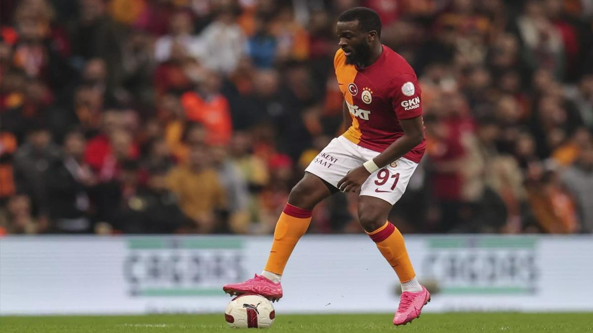 galatasaray transfer sper lig orta saha fotoraflar resimleri