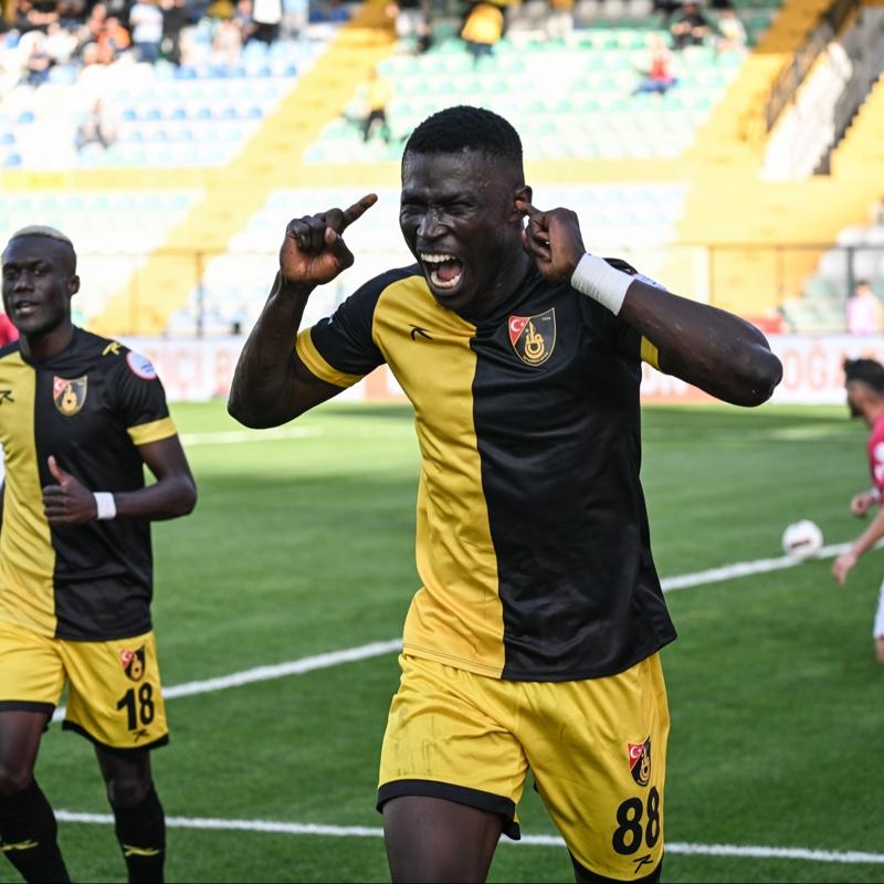 stanbulspor evinde Trabzonspor ile karlaacak