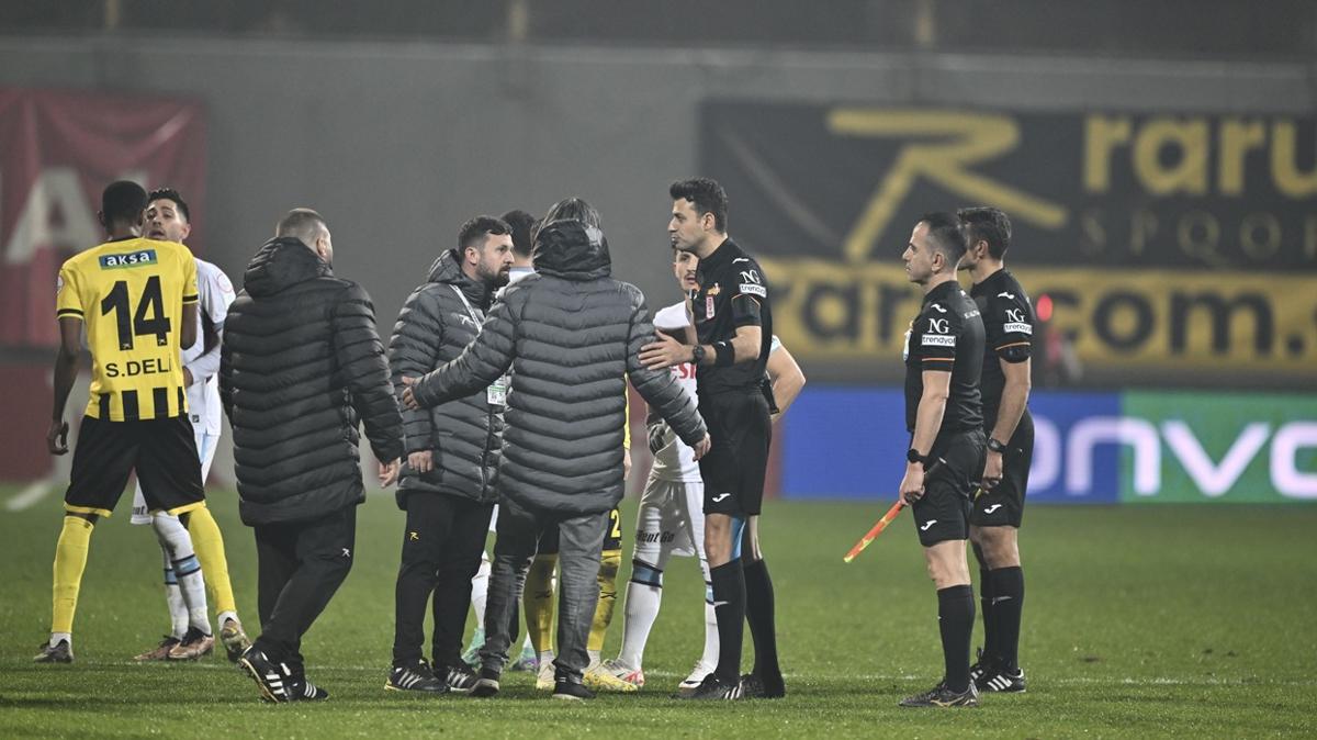 stanbulspor Bakan Saraliolu'ndan ilk aklama! "Takdir kamuoyunun"