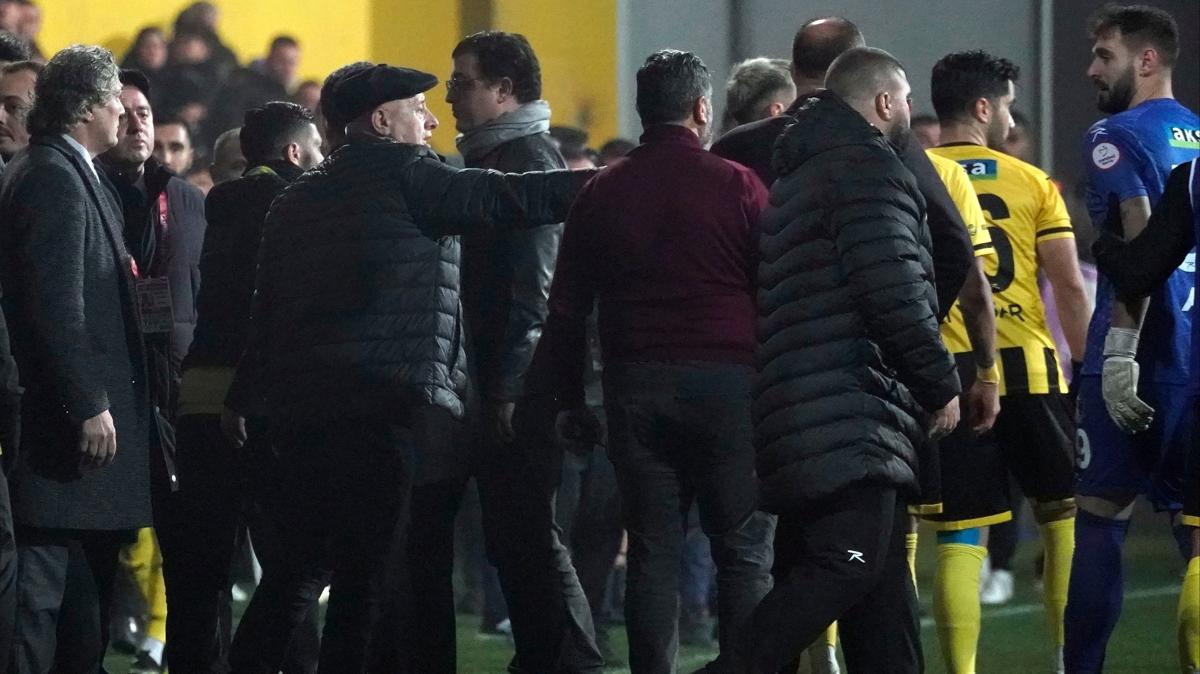 stanbulspor'dan aklama geldi! "Ceza gelmi, kme dmz sorun deil"