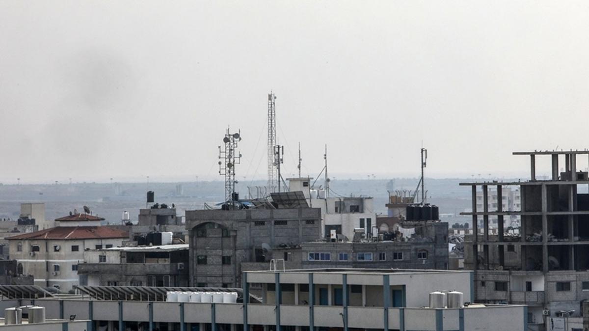 Gazze'de iletiim hizmetleri kademeli olarak salanmaya balad