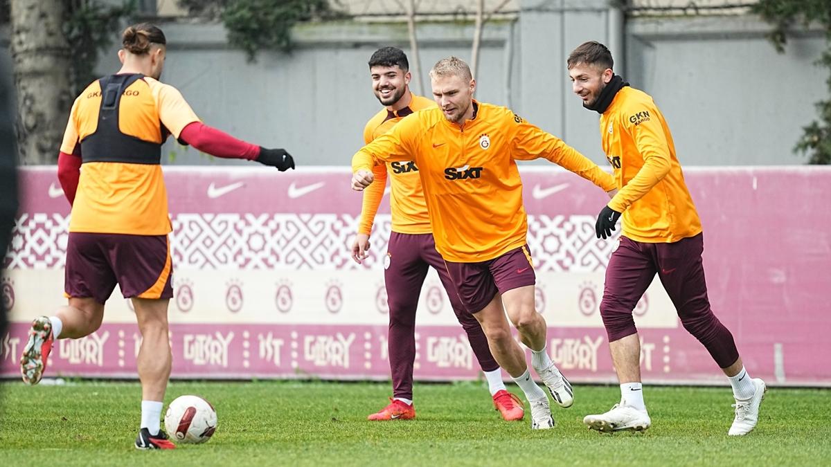 Galatasaray'da derbi hazrlklar devam ediyor