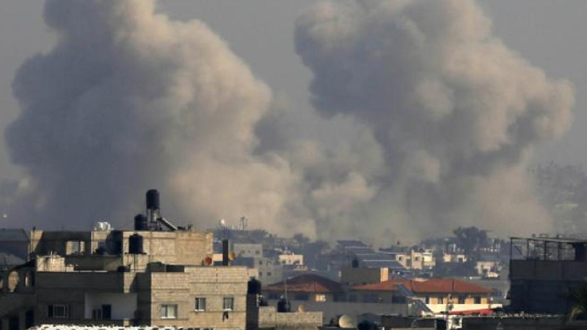 srail Gazze'yi aralksz vuruyor: ok sayda Filistinli hayatn kaybetti