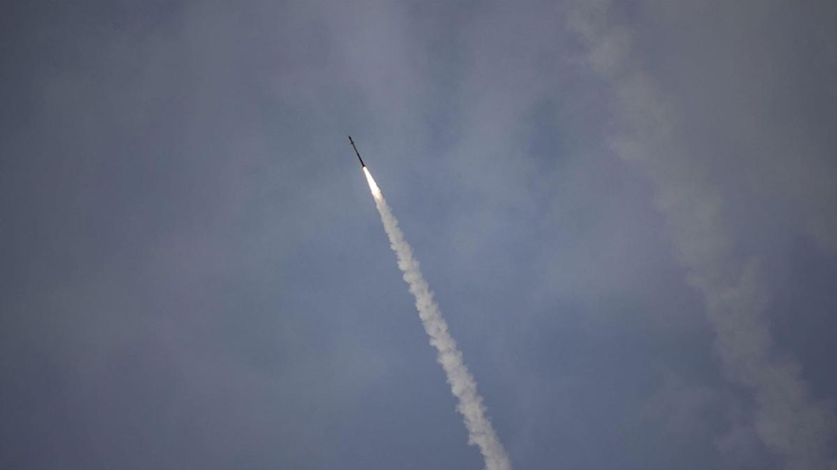srail, Lbnan'dan lkenin kuzeyine roket saldrs yapldn iddia etti