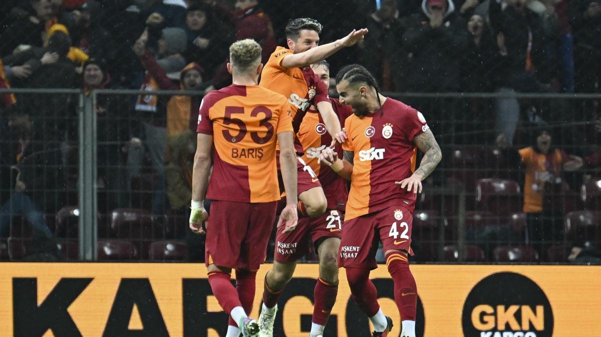 Galatasaray'n ligde bilei bklmyor!