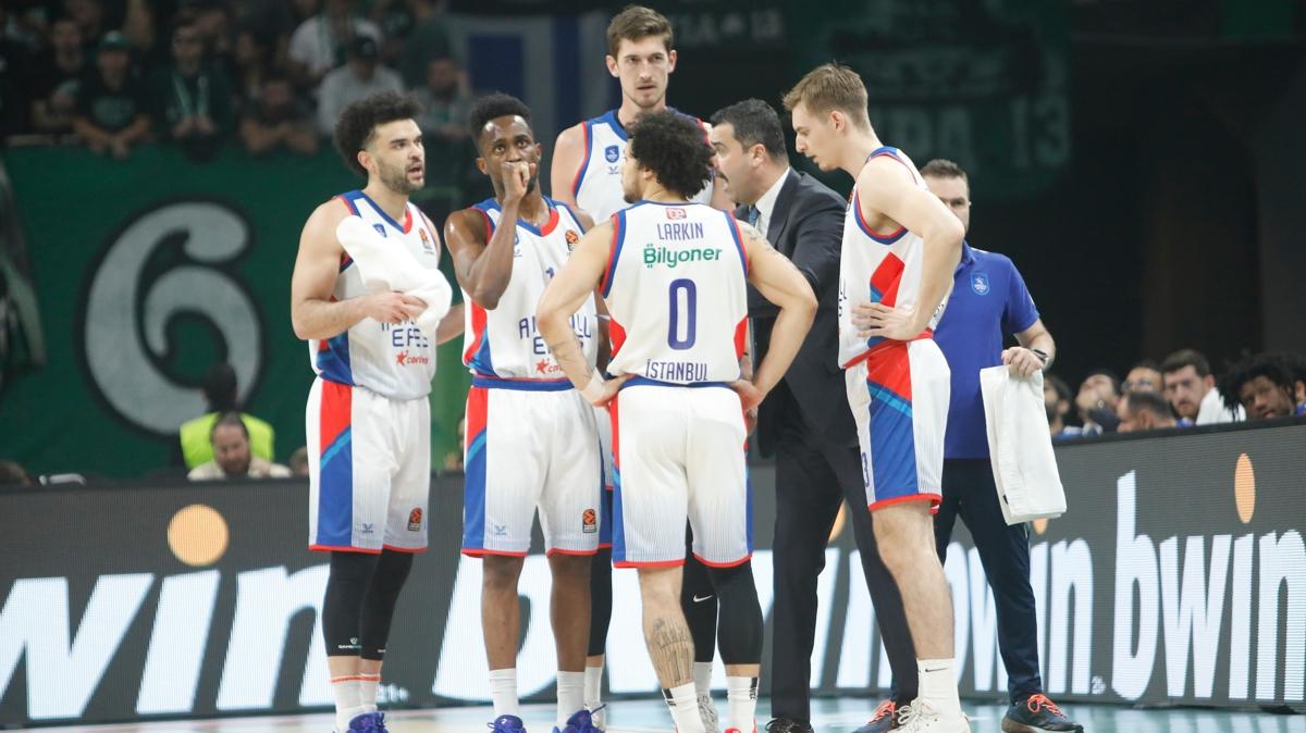 Anadolu Efes evinde Bologna'y konuk edecek