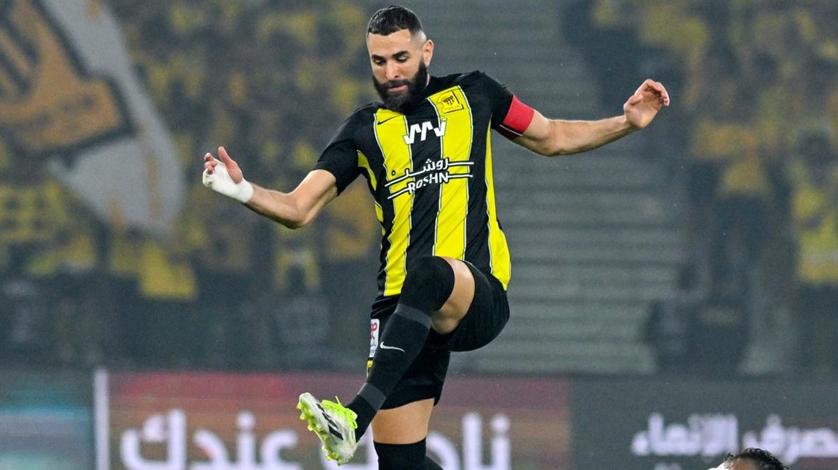 Al-Ittihad'dan Karim Benzema karar!