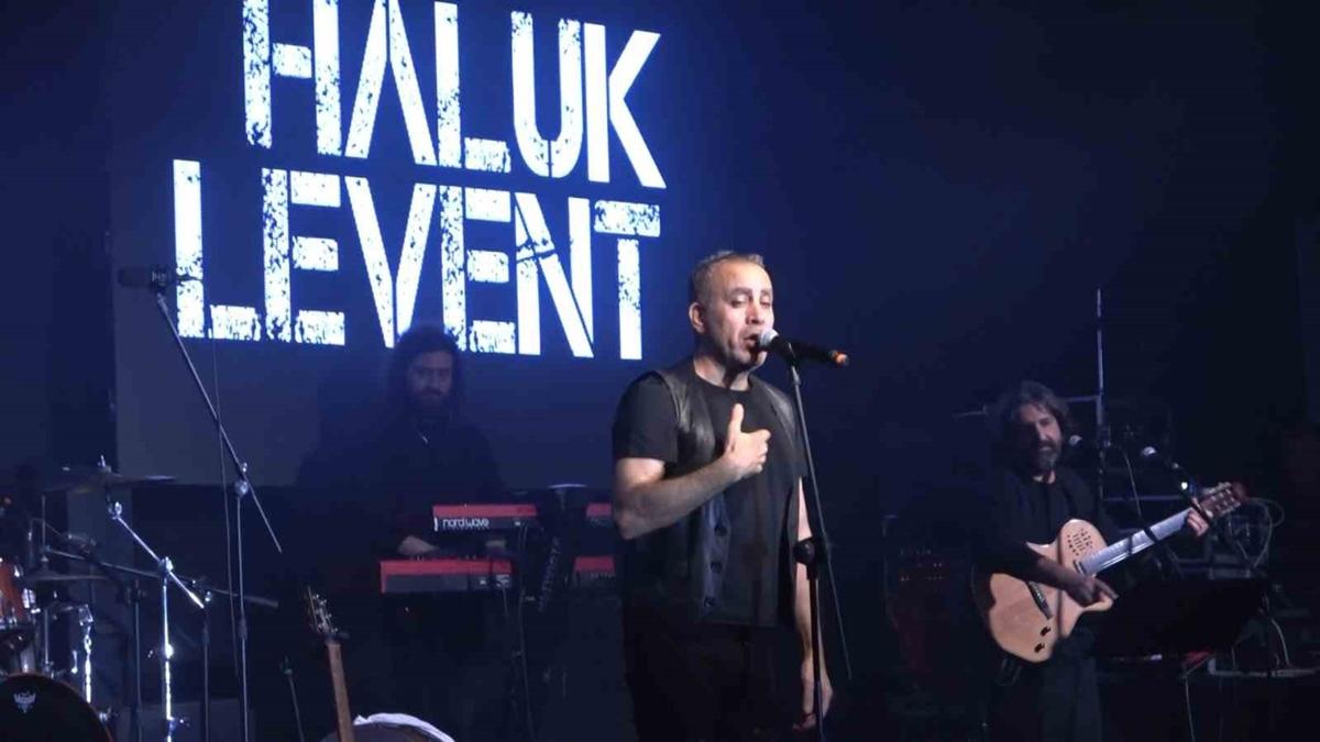 Haluk Levent'ten ehit ailelerine destek konseri