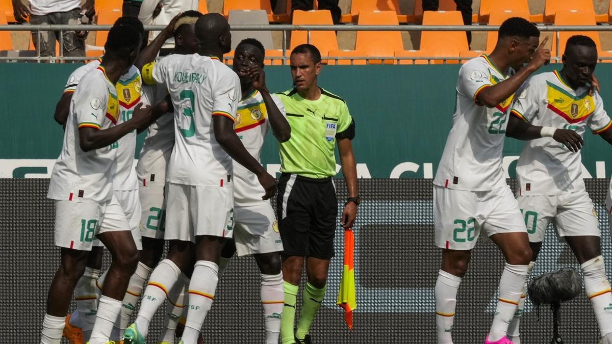 Senegal  puan iki golle ald