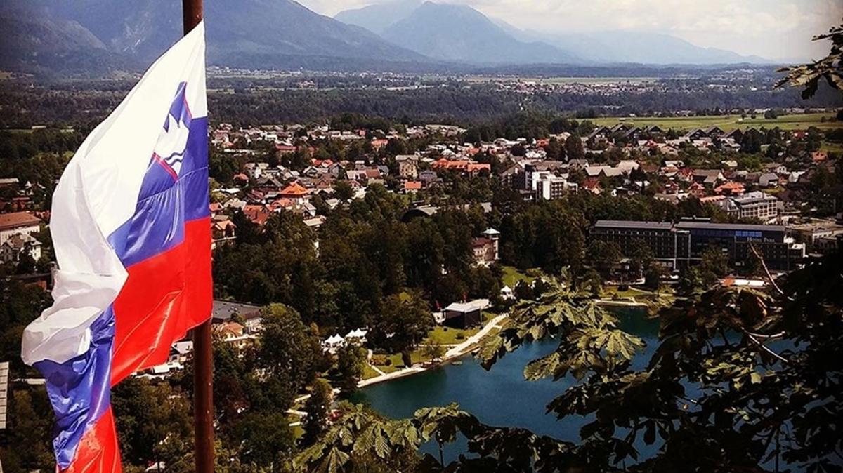 Slovenya'da doktorlar i brakt