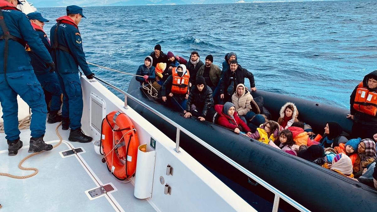 İzmir'de onlarca düzensiz göçmen yakalandı