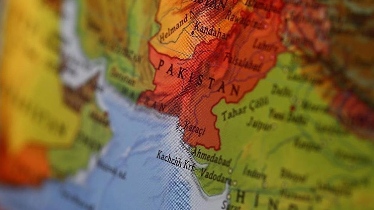 Pakistan'dan ran'a tepki