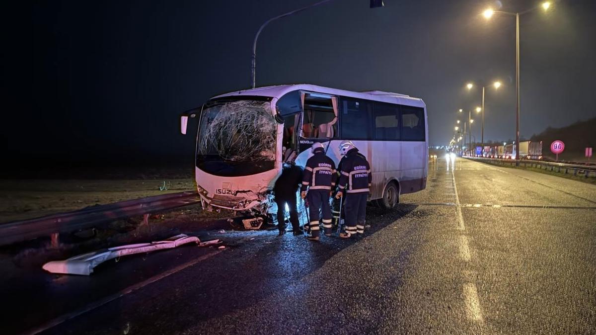 Edirne'de polis servis aracyla otobs arpt... 11 kii hafif yaraland