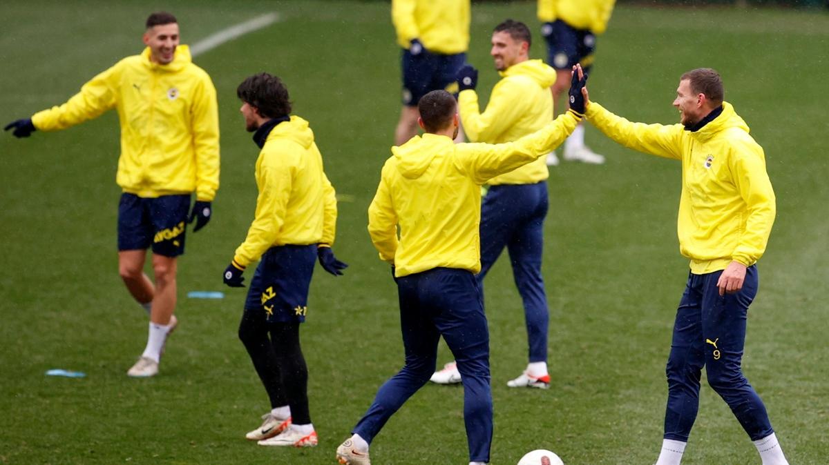 Fenerbah�e RAMS Ba�ak�ehir S�per Lig Galatasaray foto�raflar� resimleri