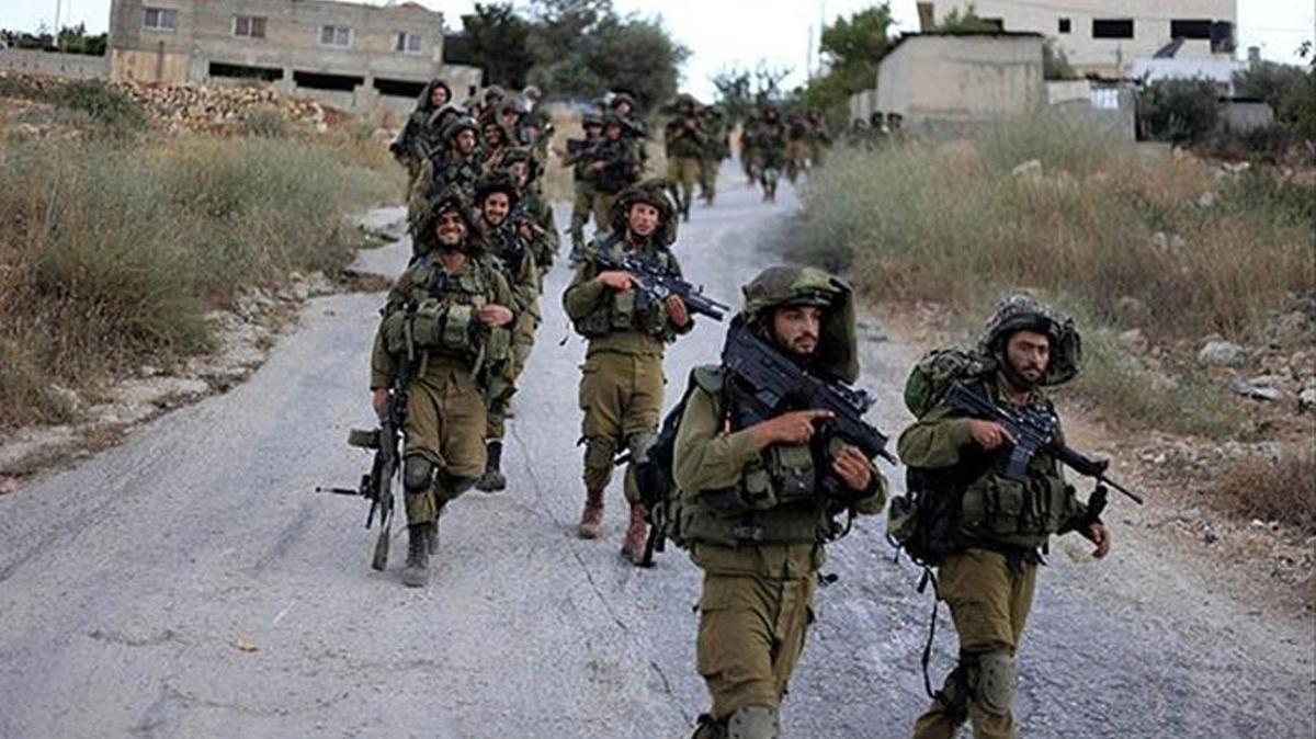Сектор газа армия израиля. Израильские солдаты убивают палестинцев.