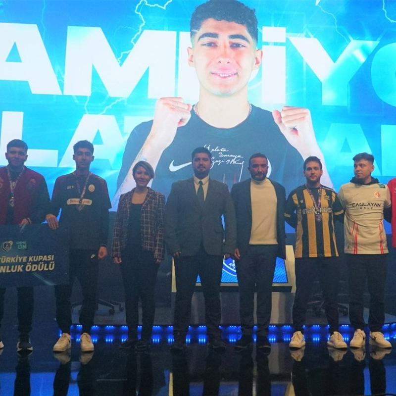 Trk Telekom GAMEON eTrkiye Kupas'nda  ampiyon Galatasaray oldu