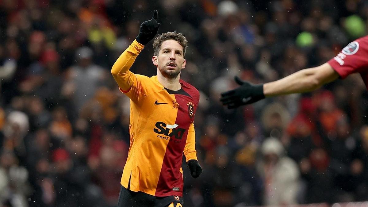 Dries Mertens sezon sonu emekli olacan aklad