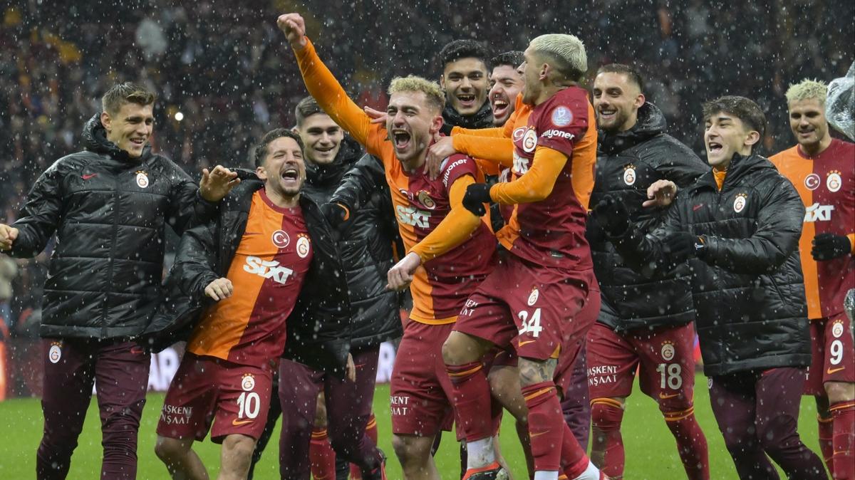 Sper Lig'de haftann en iyisi Galatasaray!