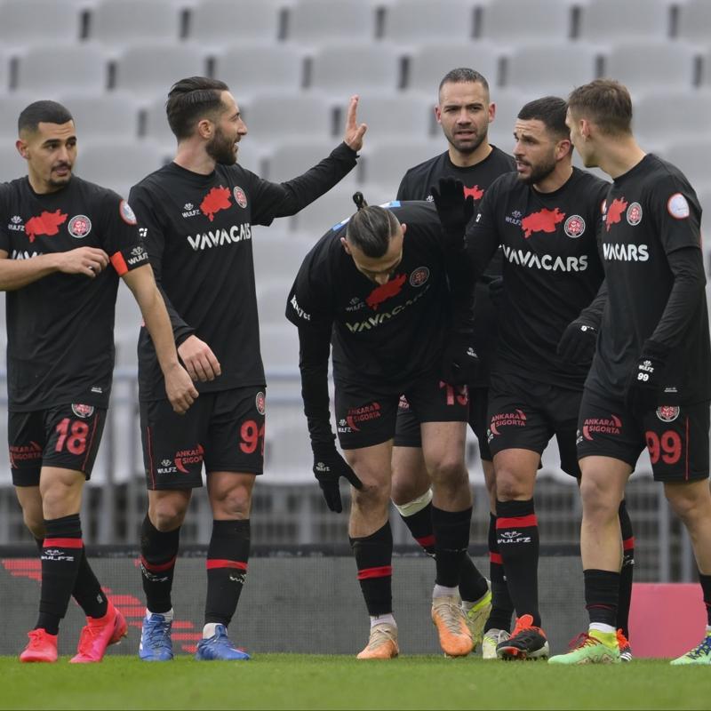 Fatih Karagmrk deplasmanda Hatayspor ile karlaacak
