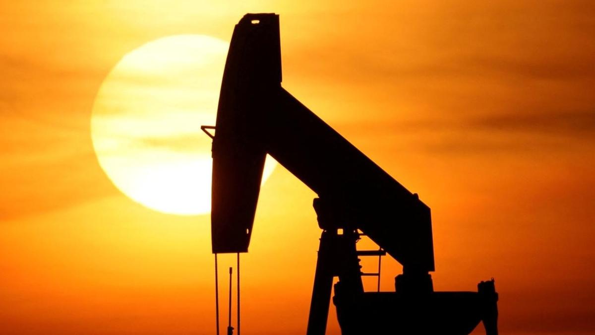 Brent petroln varil fiyat 80,62 dolar