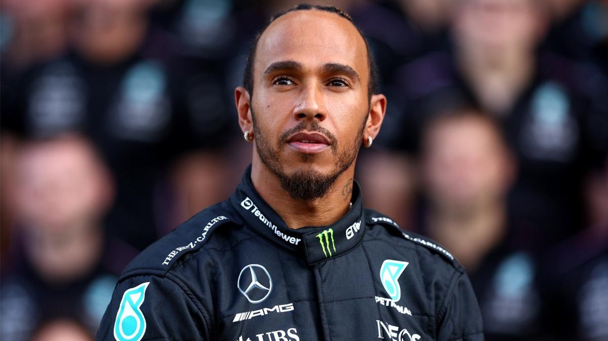 Lewis Hamilton Ferrari ile anlama salad