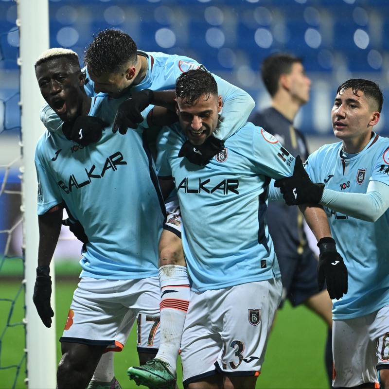 Baakehir, evinde stanbulspor'u arlayacak