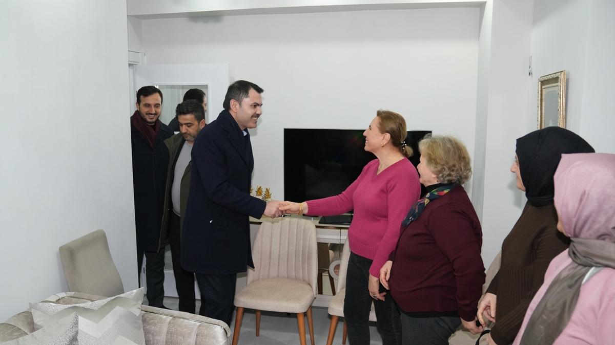 Cumhur ttifak'nn BB Bakan aday Murat Kurum Baclar'da bir iftin evini ziyaret etti