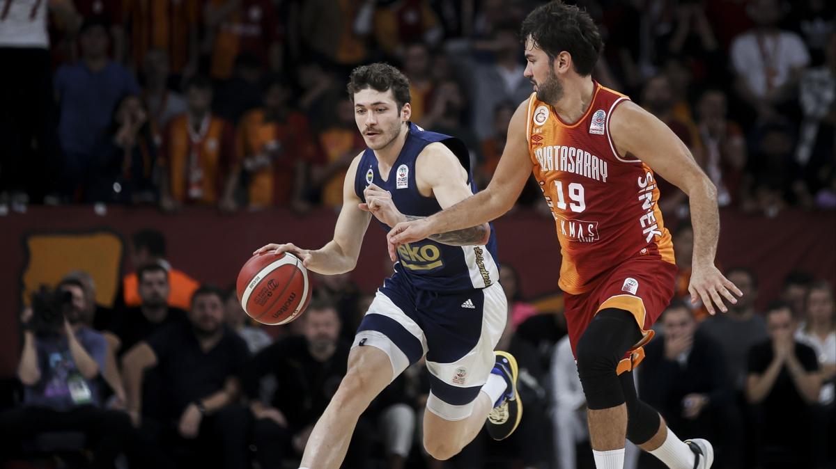 Basketbolda derbi heyecan! Fenerbahe, Galatasaray' konuk edecek
