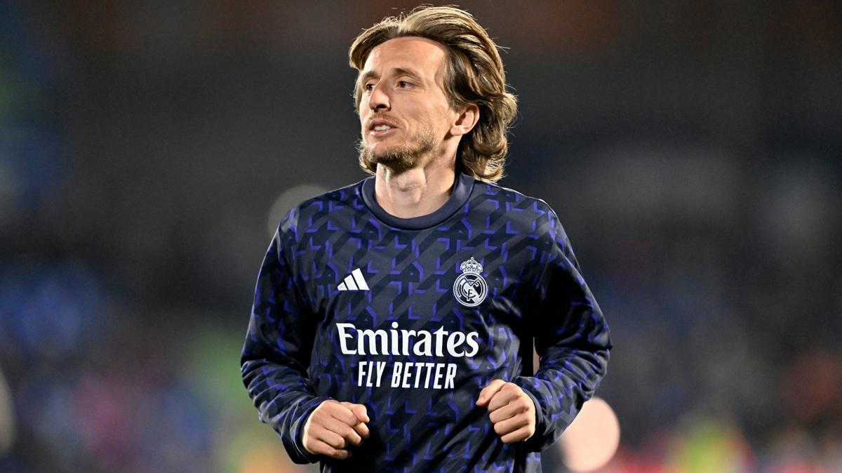Real Madrid'den Luka Modric'e yeni szleme