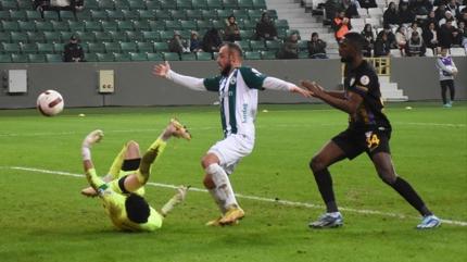 Ey�pspor, Giresunspor engeline tak�ld�