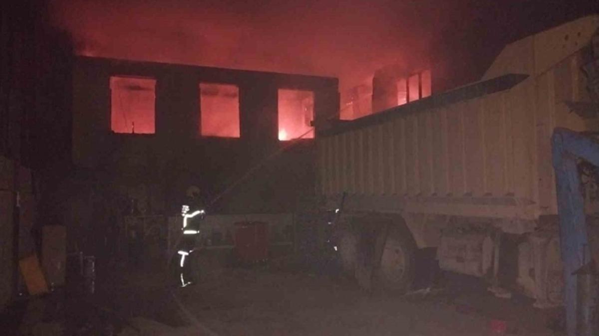 Burdur'da korkutan yangn! 6 i yeri zarar grd