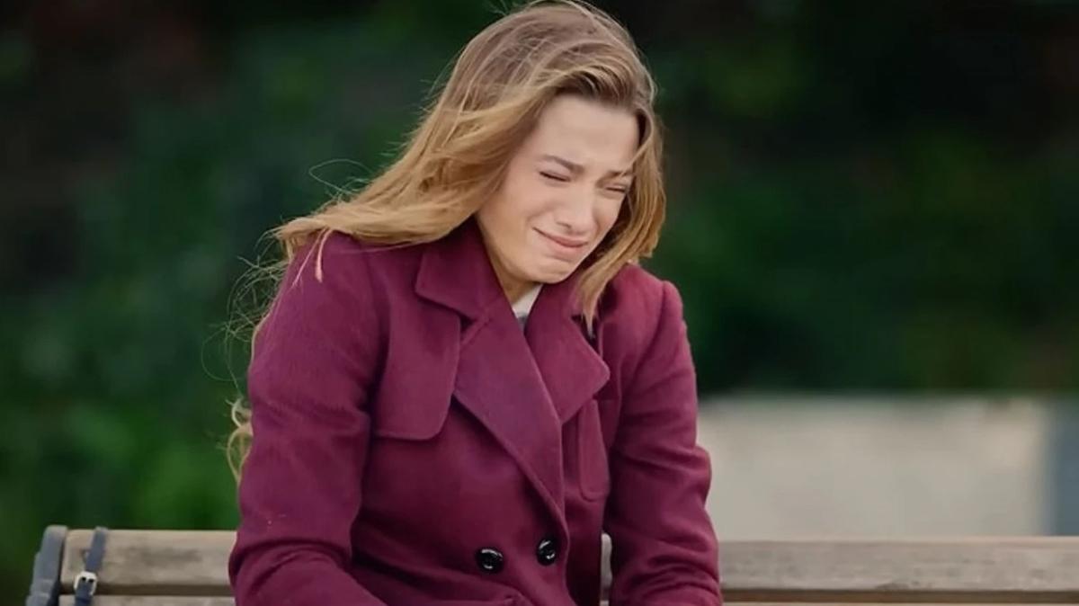 Gaddar'n yldz Smeyye Aydoan alama performansyla sosyal medyada alay konusu oldu