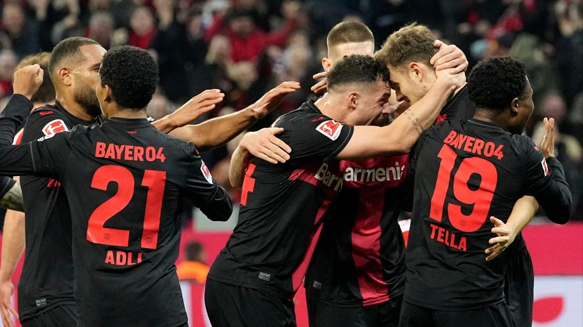 Bayer Leverkusen kanat bekleriyle tarih yazıyor