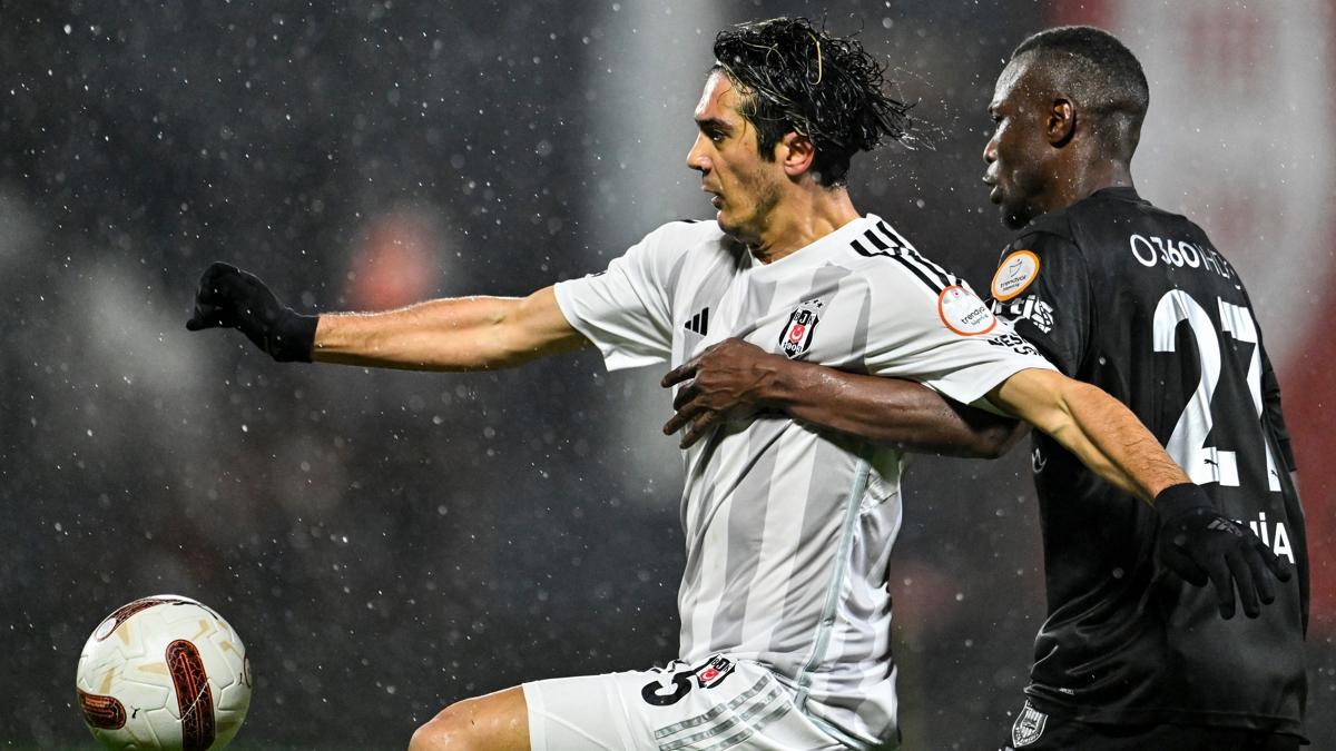 Beşiktaş'a Tayfur Bingöl'den kötü haber
