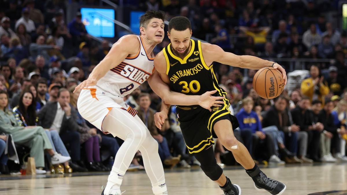 Golden State Warriors, Phoenix Suns'ı son saniye basketiyle yendi