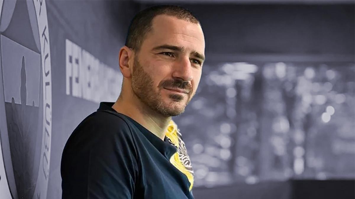Ve transferi resmen duyurdular: Geldii gibi gidiyor! Leonardo Bonucci gemileri yakt...