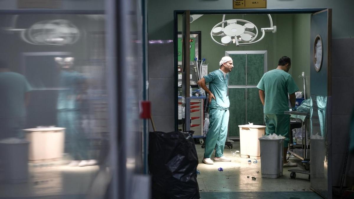 galci srail Gazze'deki hastanenin doum servisine baskn dzenledi