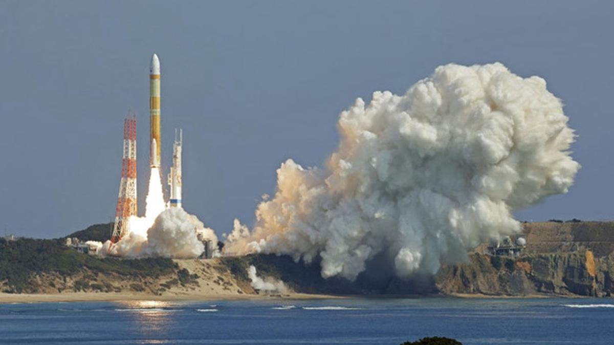 Gzlem uydularn tayordu! Japonya'da H3 roketi baaryla frlatld
