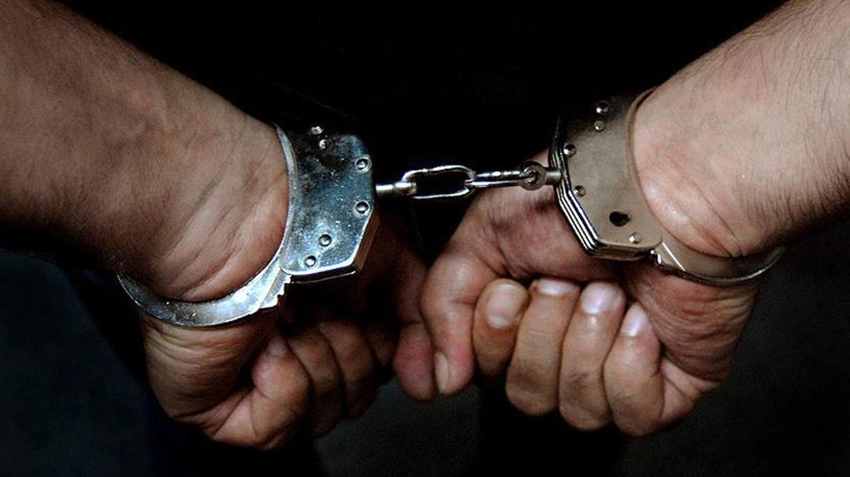 Adana'da uyuturucu operasyonu: 2 tutuklanma