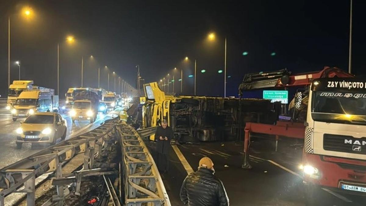 Anadolu Otoyolu'nda kaza! stanbul istikameti trafie kapatld