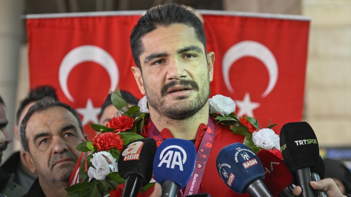 Taha Akgl: Hedefimiz olimpiyat ampiyonluu