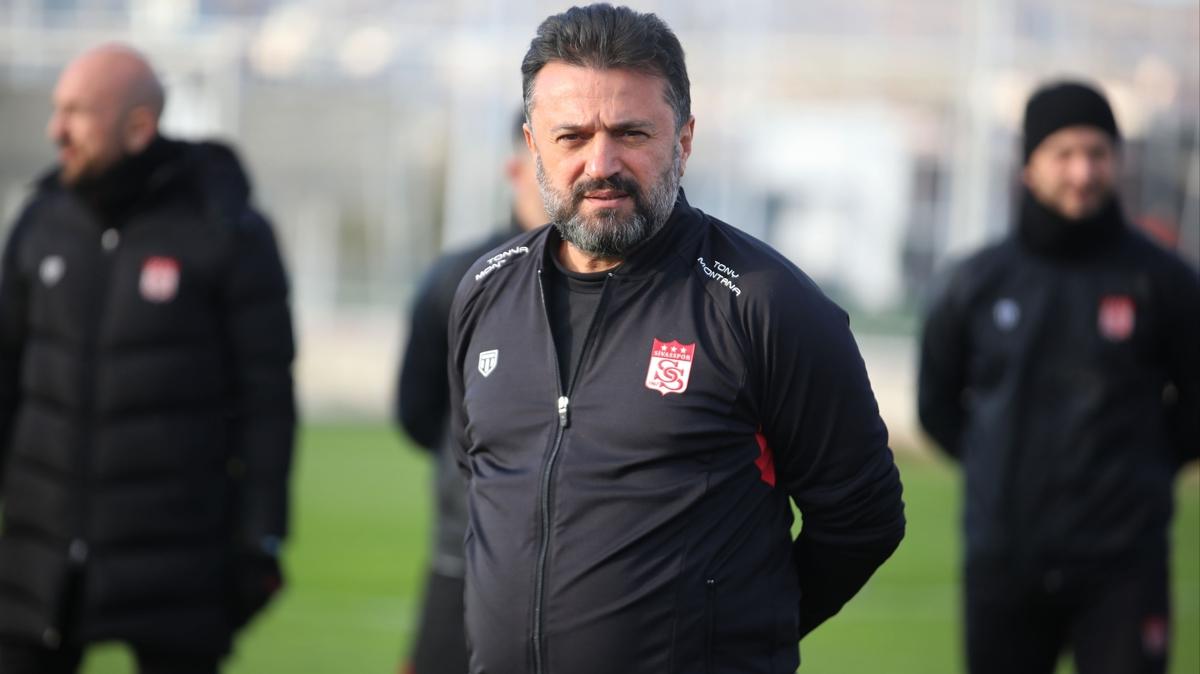 Sivasspor Teknik Direktr Blent Uygun: Taraftarmz tribnde grmek istiyorum