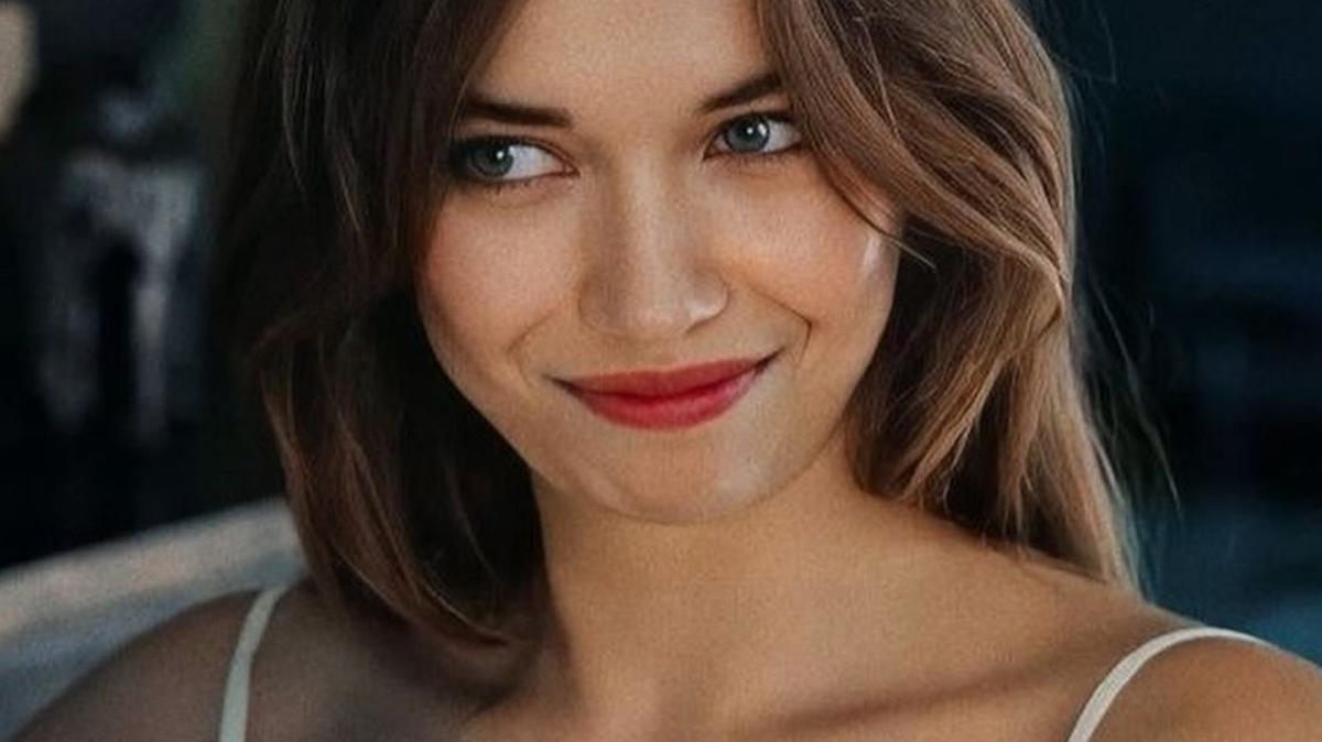 Afra Saraolu nl markann reklam yz oldu